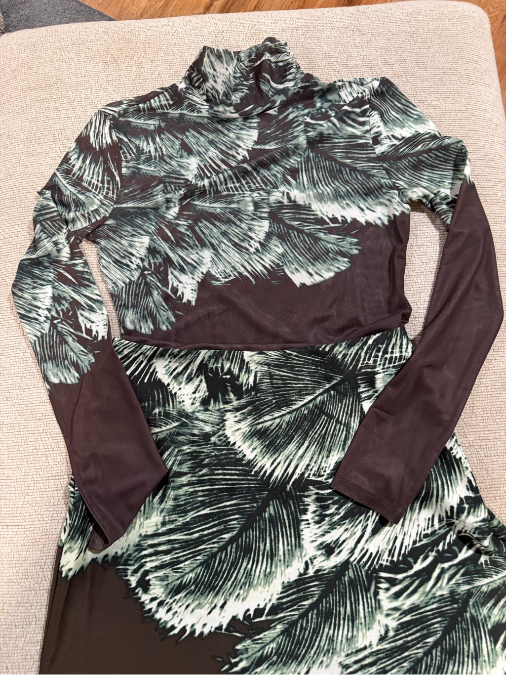 Worthington Green Palm-Print Skirt And Top Set Nwt
